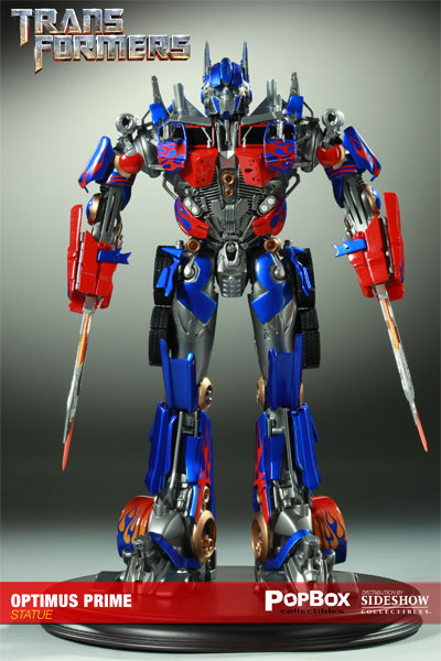 Optimus Prime estatua 900908_press06-001
